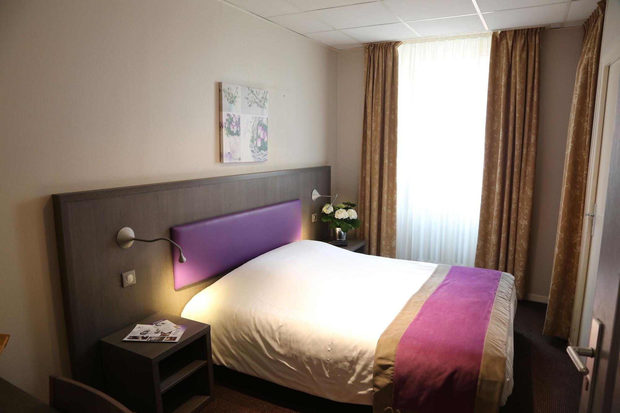 Icone Hotel - Annecy Bagian luar foto