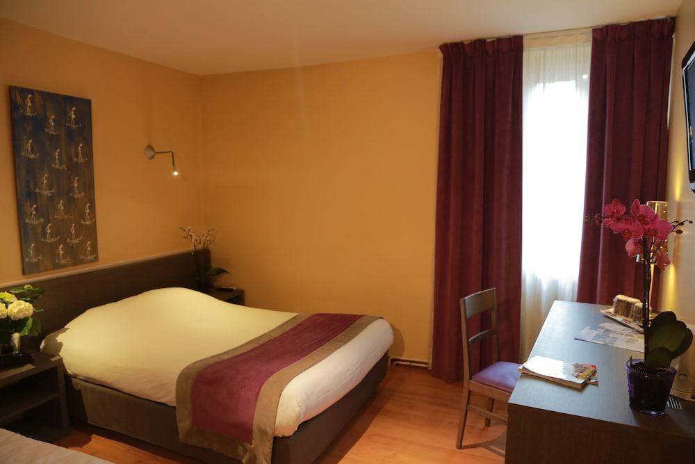 Icone Hotel - Annecy Bagian luar foto